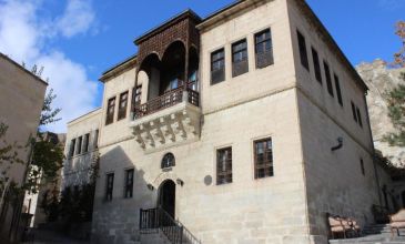 Aşk Vadisi Güzel Atlar Ülkesi Kapadokya Ihlara Vadisi Turu (1 Gece Otel Konaklamalı)